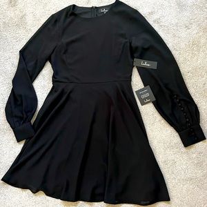 NWT Lulu’s long sleeve black flowy mini dress